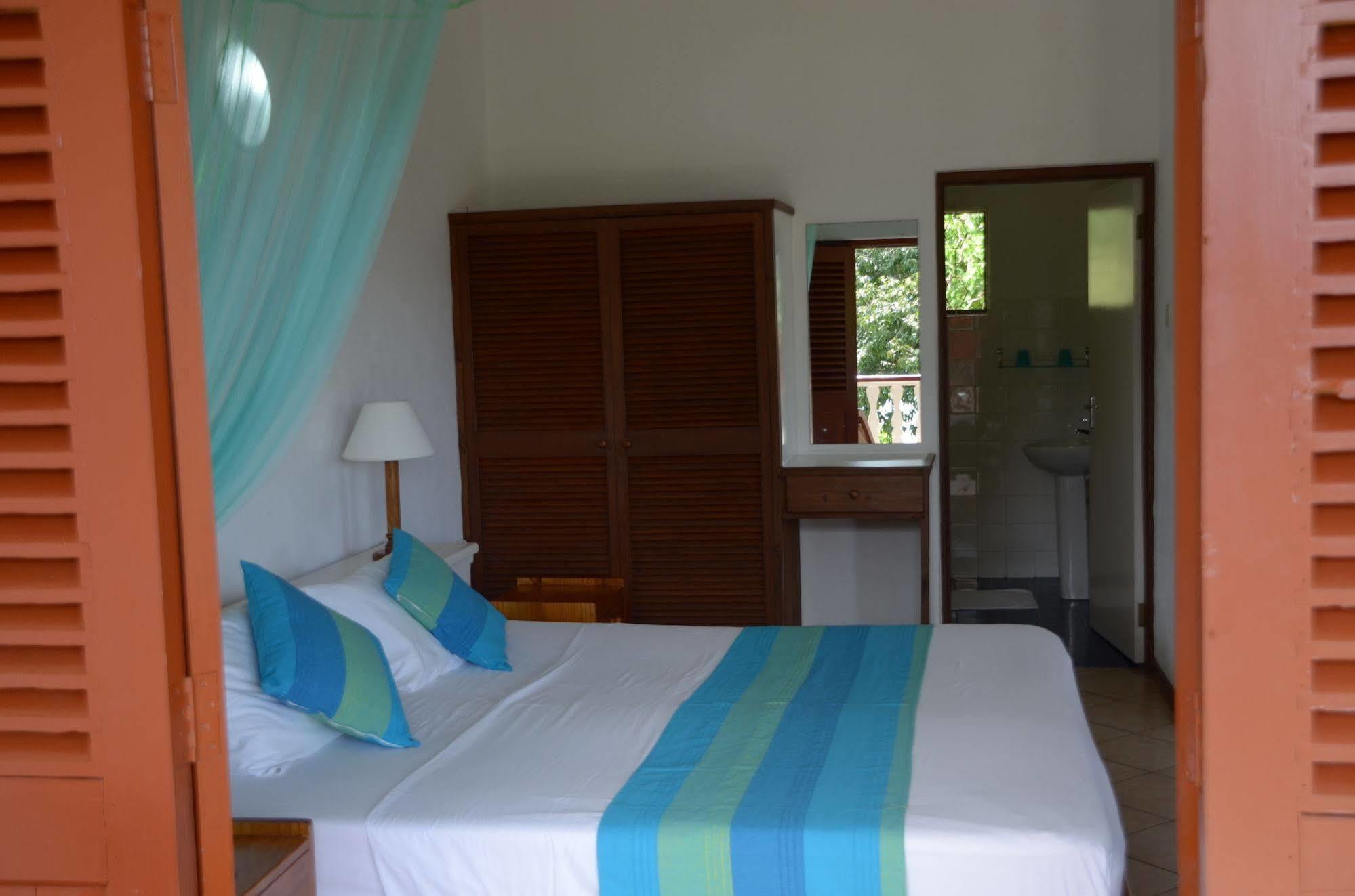 La Residence Villas & Studios Anse Royale Luaran gambar