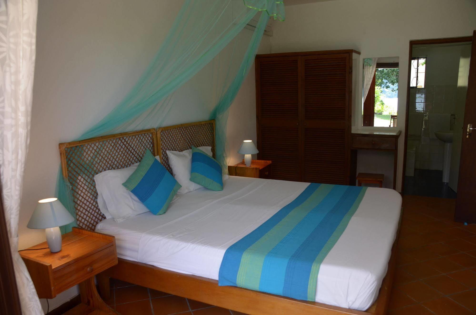 La Residence Villas & Studios Anse Royale Luaran gambar